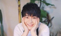 何浩楠恋情爆料视频,甜蜜互动引网友热议