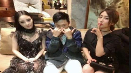 娱乐圈的吃瓜群众微博,揭秘明星幕后故事，揭秘娱乐圈真相